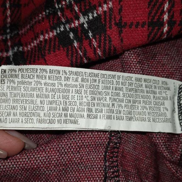 FOREVER 21 RED PLAID PANTS SZ.M EUC - Picture 5 of 5